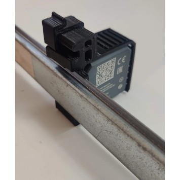 Schneider Wiser (CT....-0002) DIN-Halterung