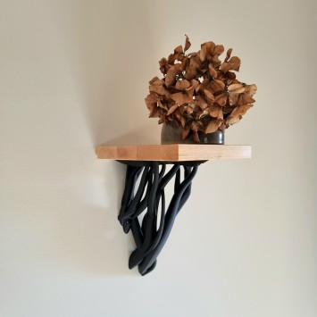 Regal „Entangle Shelf“